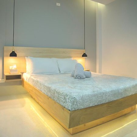 Tropical Stay Accommodations Dao Тагбиларан Сити Екстериор снимка