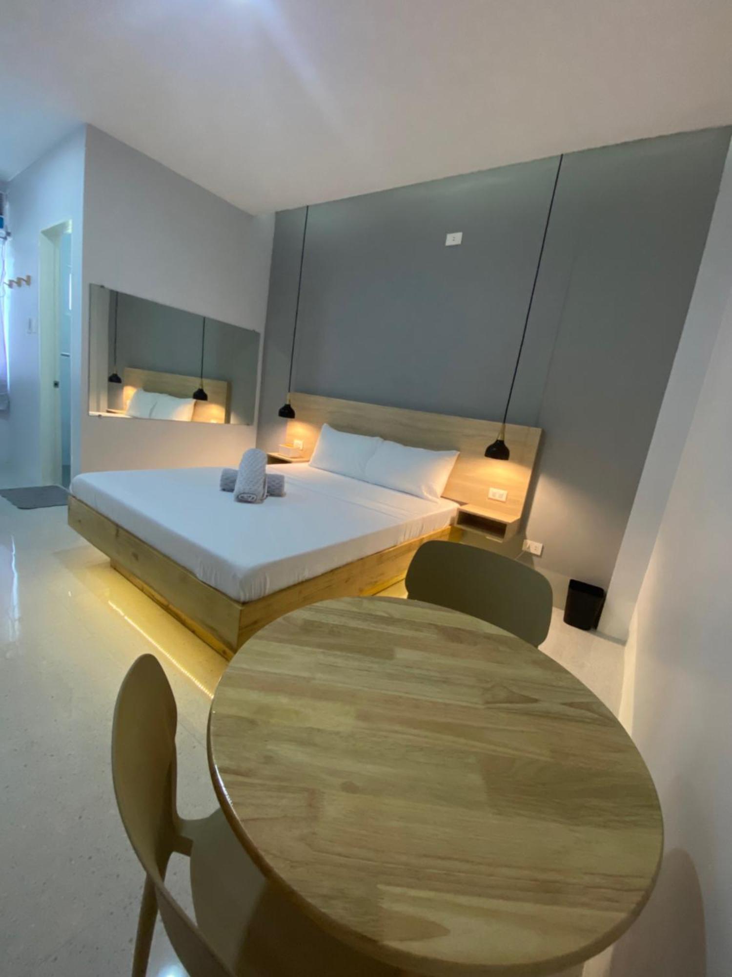 Tropical Stay Accommodations Dao Тагбиларан Сити Екстериор снимка