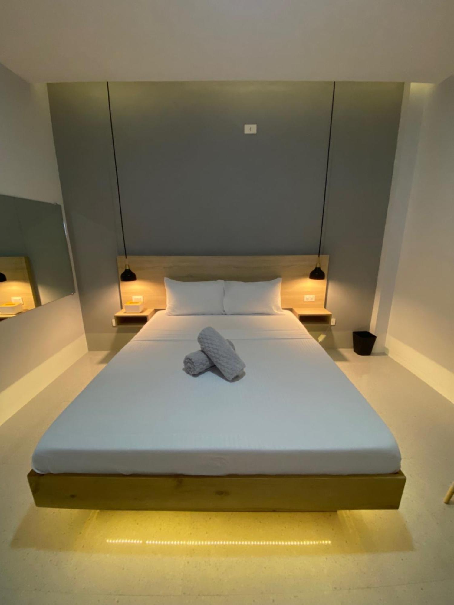Tropical Stay Accommodations Dao Тагбиларан Сити Екстериор снимка