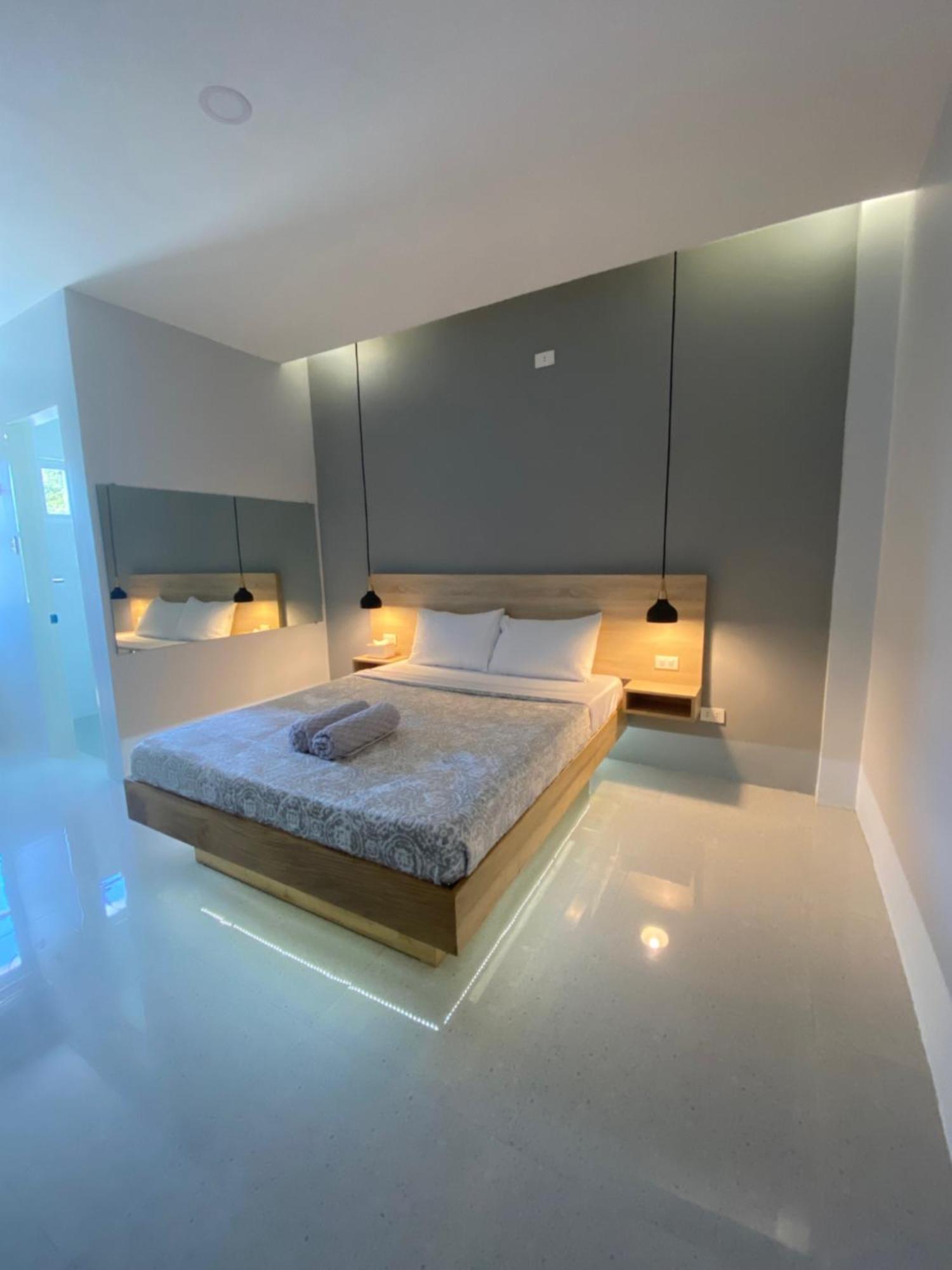 Tropical Stay Accommodations Dao Тагбиларан Сити Екстериор снимка